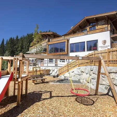 Near Slopes, Sleeps 6 Alpesi faház *
