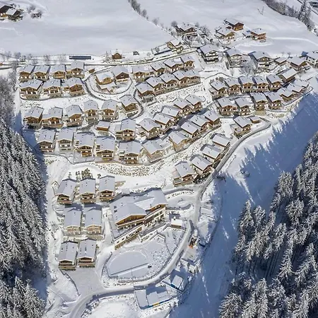 Near Slopes, Sleeps 6