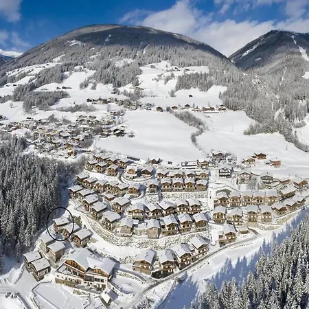 Chalet Near Slopes, Sleeps 6 Neukirchen am Großvenediger