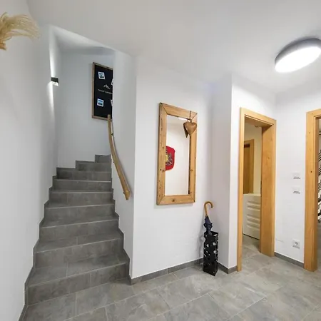 Near Slopes, Sleeps 6 * Neukirchen am Großvenediger