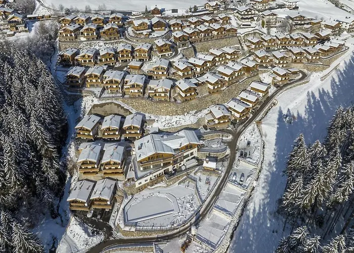 Шале Near Slopes, Sleeps 6 *