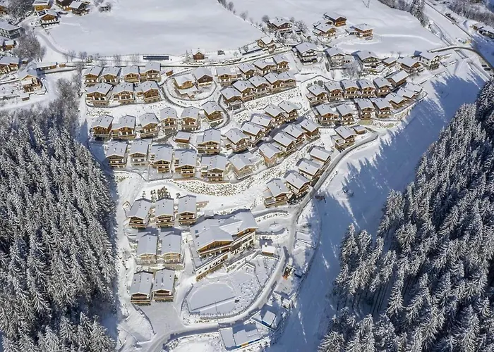 Near Slopes, Sleeps 6